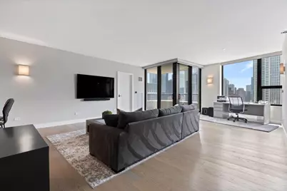 501 N Clinton Street #2004, Chicago, IL 60654 - Photo 9