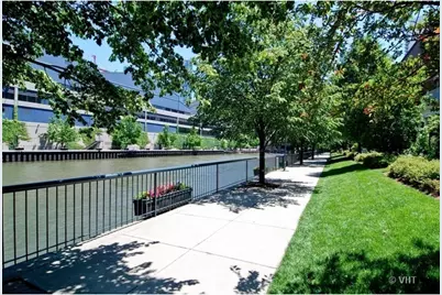 501 N Clinton Street #2004, Chicago, IL 60654 - Photo 31