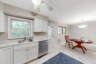 717 Union Ave, Romeoville, IL 60446 - Photo 5