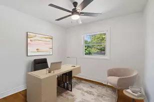 9001 E Prairie Rd, Evanston, IL 60203 - Photo 15