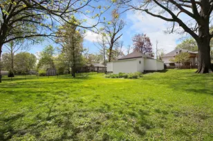 155 S Slusser St, Grayslake, IL 60030 - Photo 25
