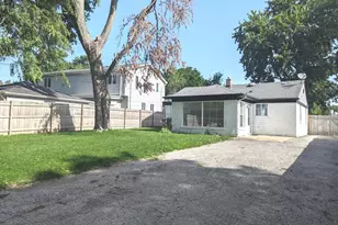2055 Magnolia Rd, Homewood, IL 60430 - Photo 21