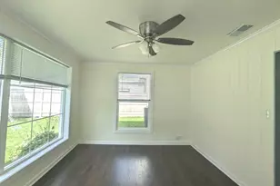 2055 Magnolia Rd, Homewood, IL 60430 - Photo 15