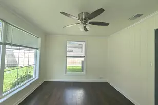 2055 Magnolia Rd, Homewood, IL 60430 - Photo 17