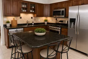 10615 S 83rd Ave, Palos Hills, IL 60465 - Photo 9