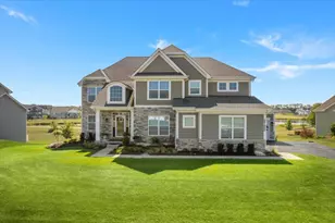 39W509 Norton Lake Dr, Saint Charles, IL 60175 - Photo 3