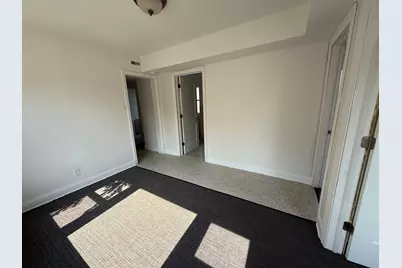 102 N Ohio Street, Aurora, IL 60505 - Photo 13