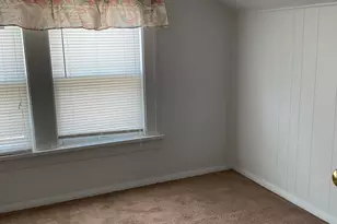 2002 Ridge Ave, Rockford, IL 61103 - Photo 21
