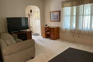 2002 Ridge Ave, Rockford, IL 61103 - Photo 7