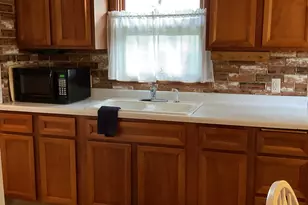 2002 Ridge Ave, Rockford, IL 61103 - Photo 11