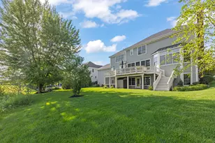 39W861 S Hathaway Ln, Geneva, IL 60134 - Photo 39