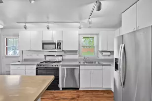 19031 Baker Ave, Country Club Hills, IL 60478 - Photo 5