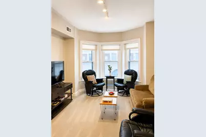 642 N Dearborn Street #4, Chicago, IL 60654 - Photo 5