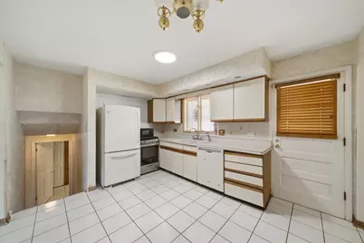 819 River Forest Court, Bensenville, IL 60106 - Photo 9