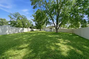 819 River Forest Ct, Bensenville, IL 60106 - Photo 29