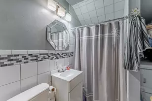 415 Buell Ave, Joliet, IL 60435 - Photo 11