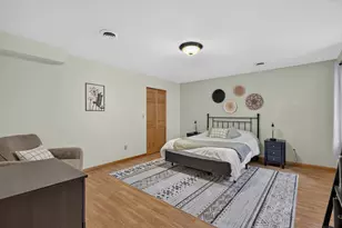 303 Hillside Ave, Ottawa, IL 61350 - Photo 17