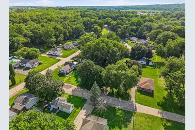 919 Sheridan Avenue, Dixon, IL 61021 - Photo 23
