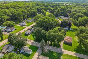 919 Sheridan Ave, Dixon, IL 61021 - Photo 23