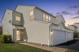 260 Wedgewood Cir, Lake in the Hills, IL 60156 - Photo 1