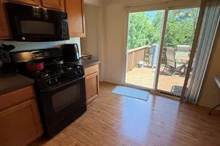 465 Metropolitan St, Aurora, IL 60502 - Photo 3