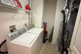 465 Metropolitan St, Aurora, IL 60502 - Photo 13