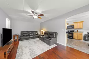 809 E Miner St, Arlington Heights, IL 60004 - Photo 9