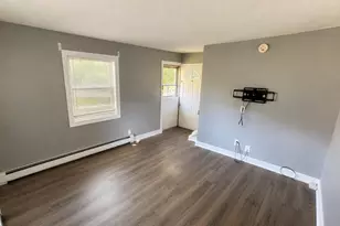 1037 Glenn Dr, North Chicago, IL 60064 - Photo 5