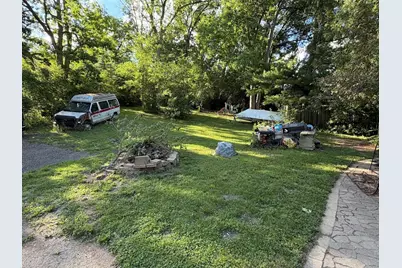 922 Valley Avenue, McHenry, IL 60051 - Photo 7
