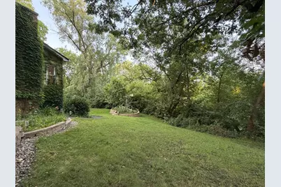 922 Valley Avenue, McHenry, IL 60051 - Photo 9