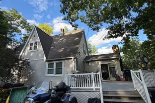 922 Valley Ave, McHenry, IL 60051 - Photo 3