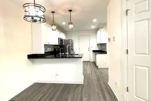 54 Egg Harbour Ct, Schaumburg, IL 60173 - Photo 5