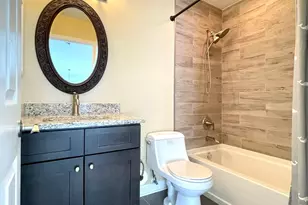 54 Egg Harbour Ct, Schaumburg, IL 60173 - Photo 15