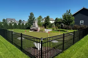 1909 Constitution St, Sycamore, IL 60178 - Photo 29