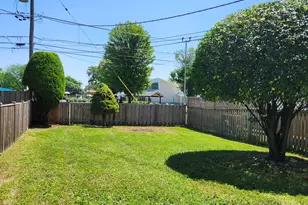 1953 Illinois St, Des Plaines, IL 60018 - Photo 27