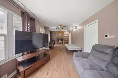 1219 Gates Street, Aurora, IL 60505 - Photo 3