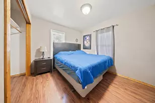 1219 Gates St, Aurora, IL 60505 - Photo 7