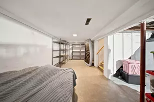 1219 Gates St, Aurora, IL 60505 - Photo 11