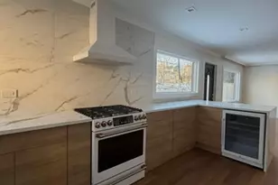 830 Deerfield Rd, Highland Park, IL 60035 - Photo 13