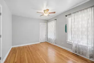 6655 S University Ave, Chicago, IL 60637 - Photo 13