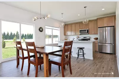 2490 Olivia Court, Wauconda, IL 60084 - Photo 7