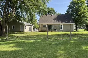 101 N Vermillion St, Troy Grove, IL 61372 - Photo 15