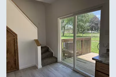 101 N Vermillion Street, Troy Grove, IL 61372 - Photo 7
