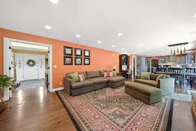 25990 N Oak Hills Road, Lake Barrington, IL 60010 - Photo 15