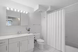 800 Elgin Rd, Evanston, IL 60201 - Photo 17