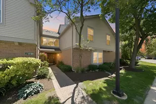 1749 Eastwood Ct, Schaumburg, IL 60195 - Photo 27