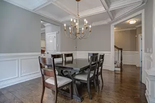 634 E Sunnyside Ave, Libertyville, IL 60048 - Photo 7