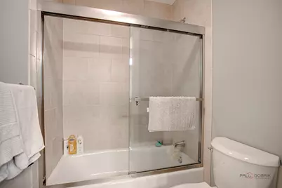 634 E Sunnyside Avenue, Libertyville, IL 60048 - Photo 29
