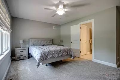 634 E Sunnyside Avenue, Libertyville, IL 60048 - Photo 31