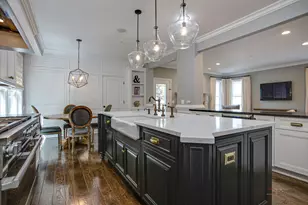 634 E Sunnyside Ave, Libertyville, IL 60048 - Photo 9